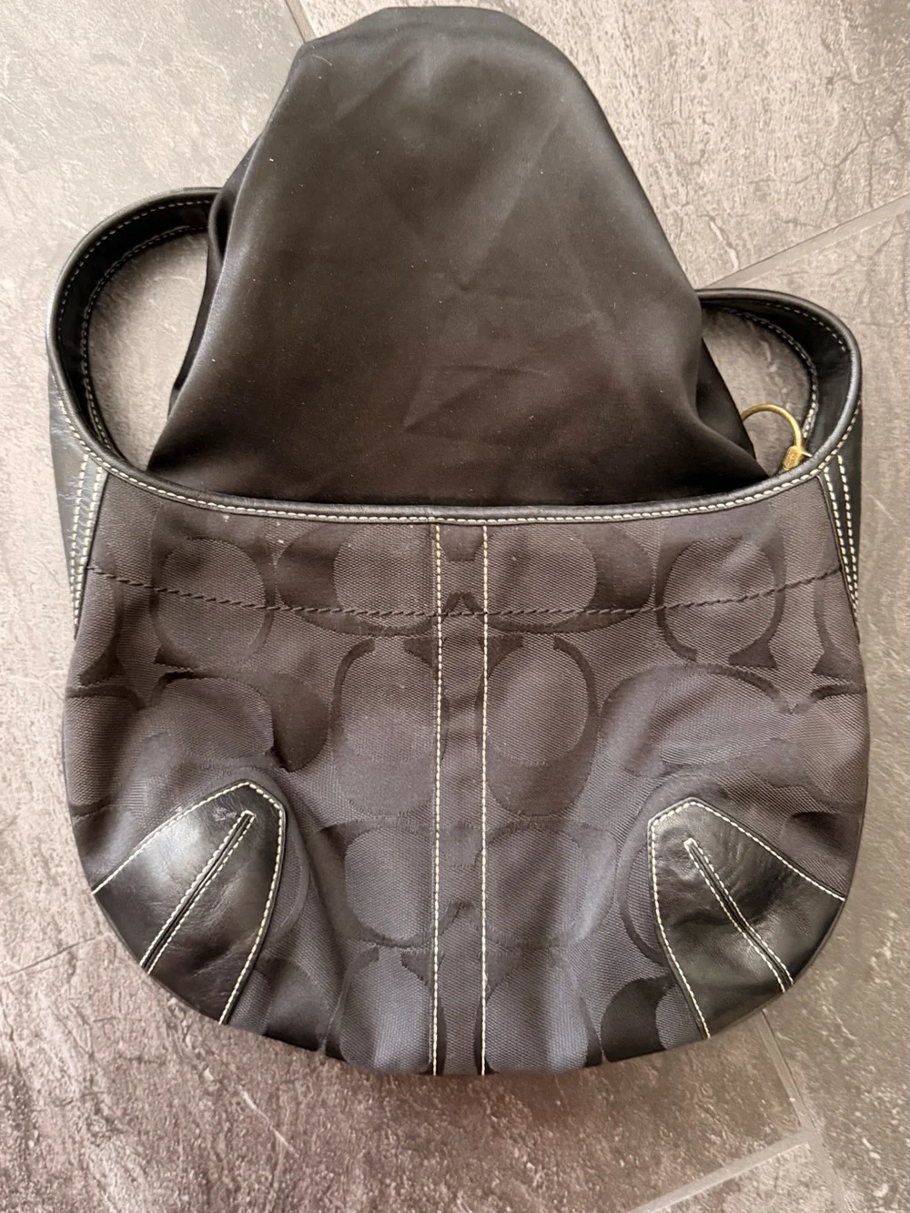 Coach Vintage Women's Shoulder Bag